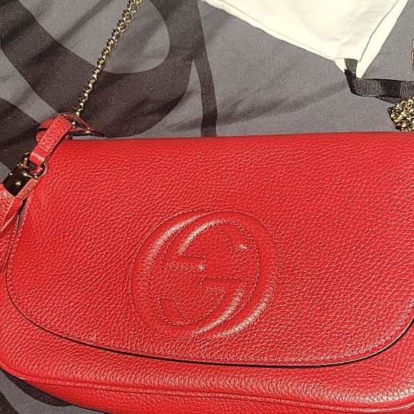 Gucci Handbags - Gucci Red Leather Shoulder Bag